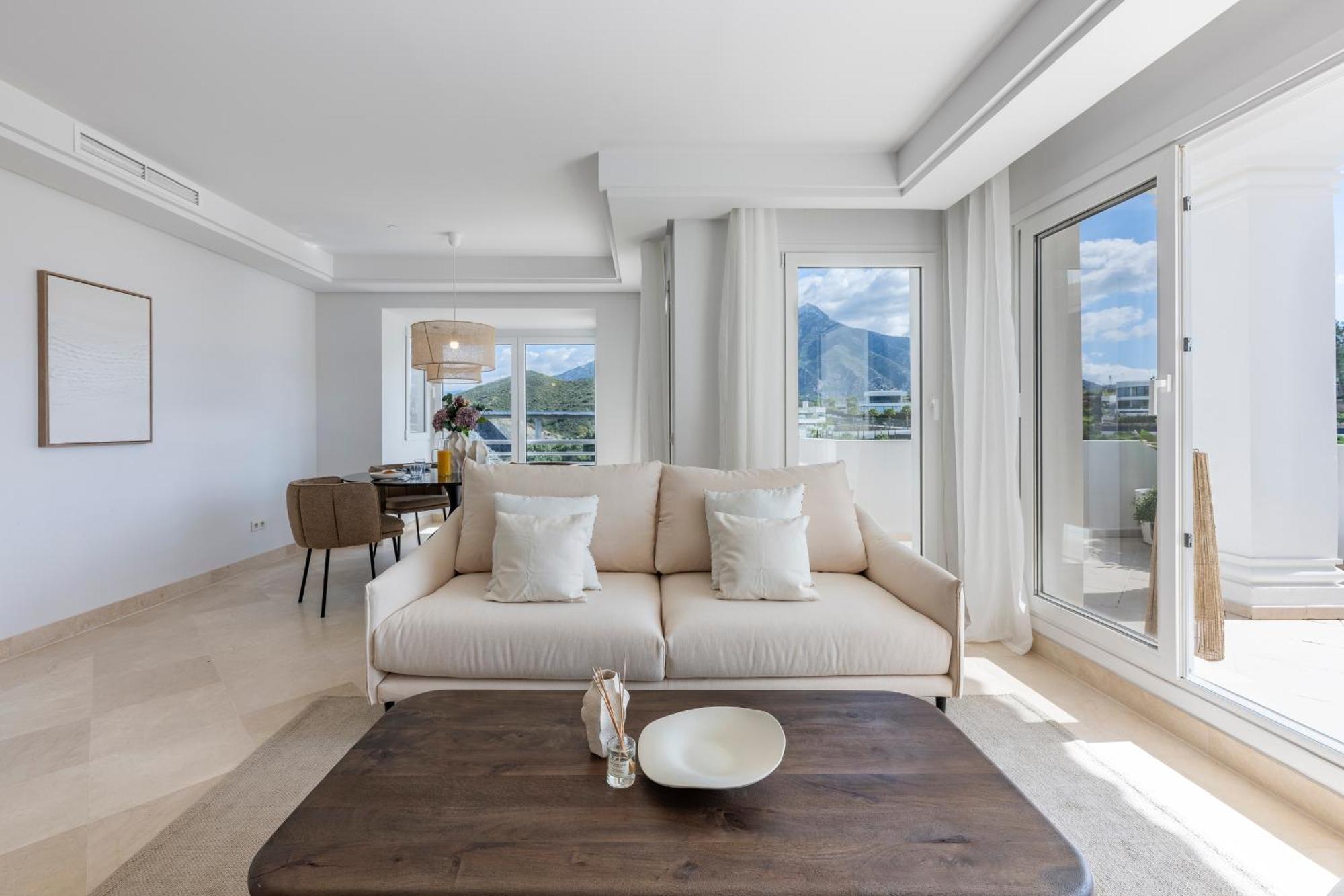 Elegant Duplex Penthouse With Sea And Mountain Views * Marbella