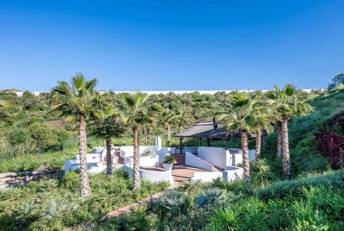 Elegant Duplex Penthouse With Sea And Mountain Views *