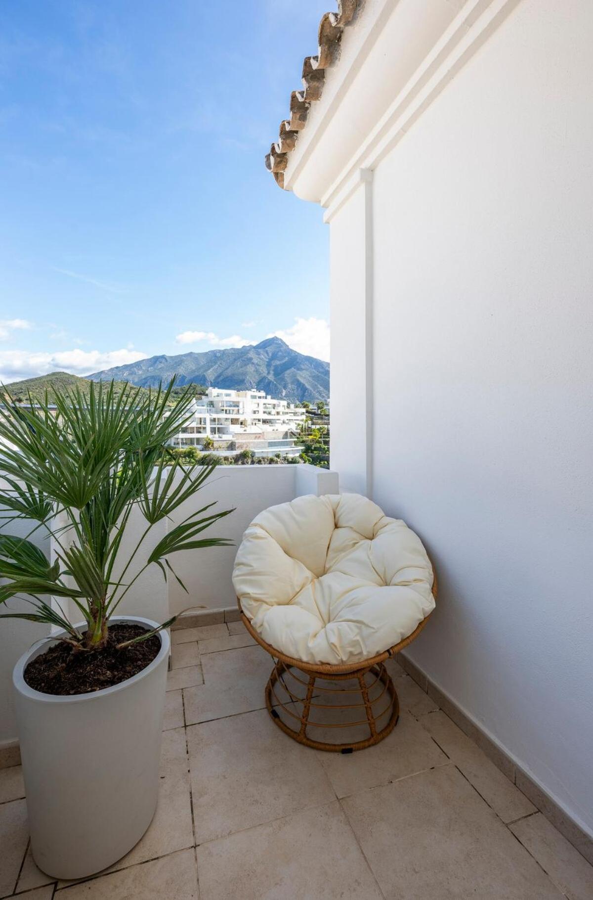 Apartment Elegant Duplex Penthouse With Sea And Mountain Views